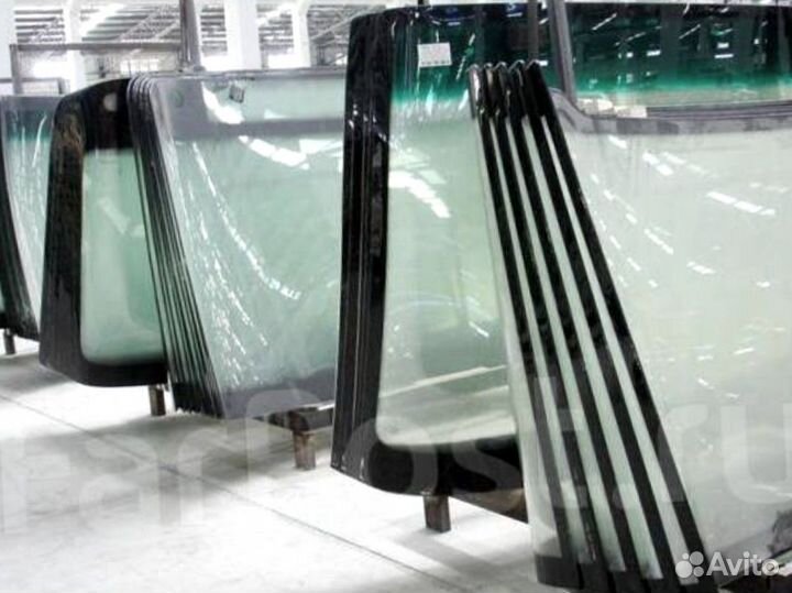 Стекло лобовое Doosan