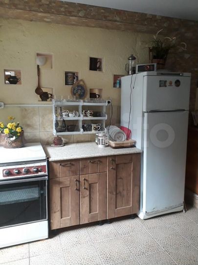 Комната 12 м² в 4-к., 1/2 эт.