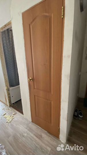 Межкомнатные двери бу 60 см с коробкой