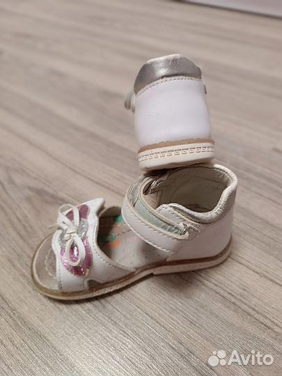 Сандалии для девочки 25 размер