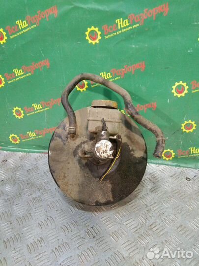 Вакуумный усилитель тормозов Nissan Sunny седан