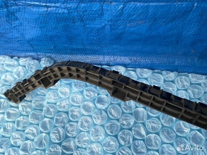 Кронштейн / крепление бампера задний левый Honda