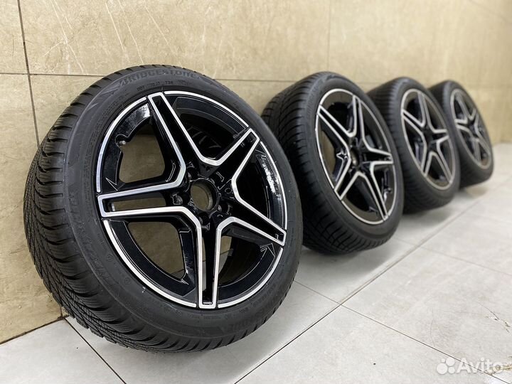 Комплект оригинальных колес Mercedes AMG R18