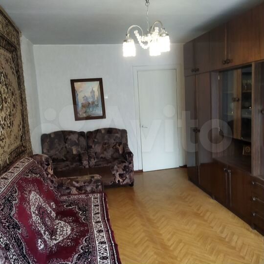 2-к. квартира, 62 м², 3/9 эт.