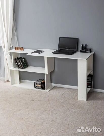 Компьютерный/ письменный стол