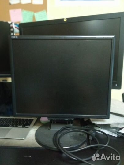 Монитор NEC MultiSync lcd195vxm+