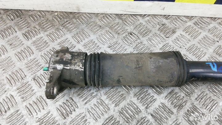 Амортизатор задний Kia Carens (UN) II (2006–2012)