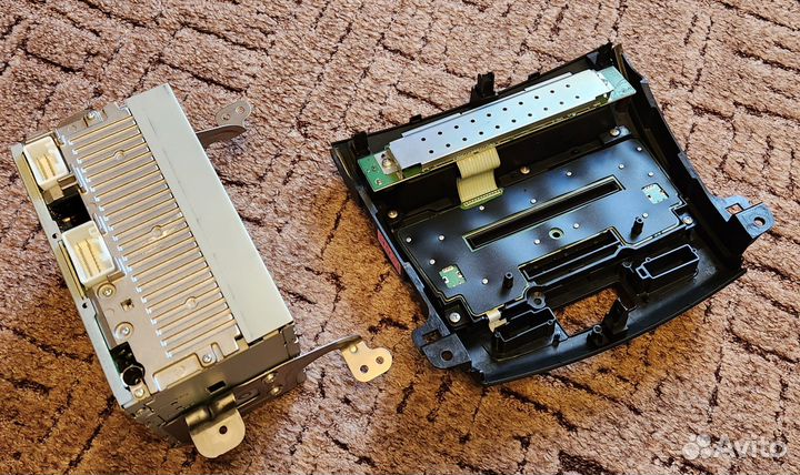 Mitsubishi Outlander 2XL 2012 штатная магнитола бу