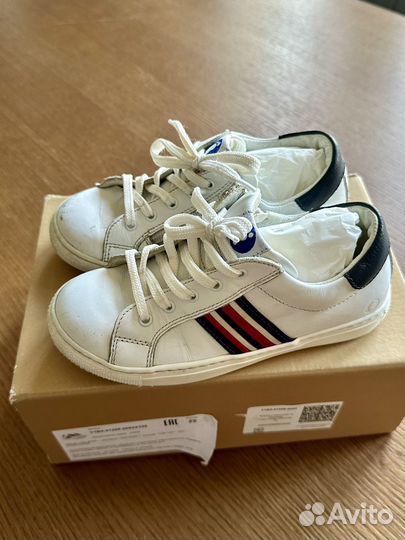 Детские кроссовки walkey