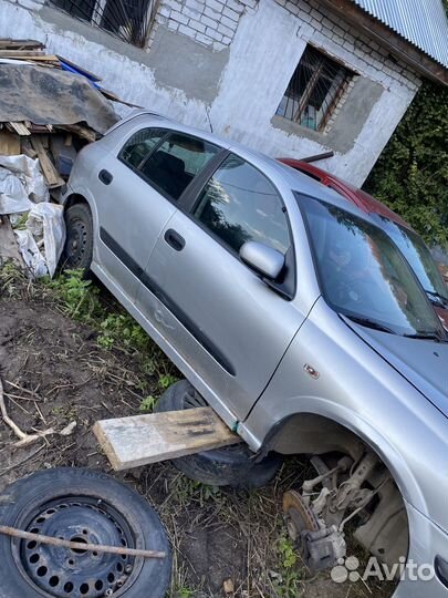 Nissan almera n16 разбор