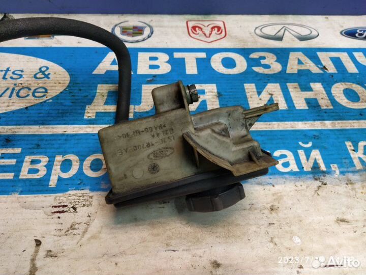 Бачок гидроусилителя руля Ford Mondeo 2.0L 00-07
