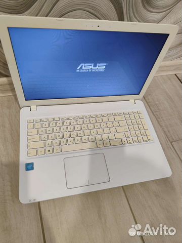 Ноутбук asus