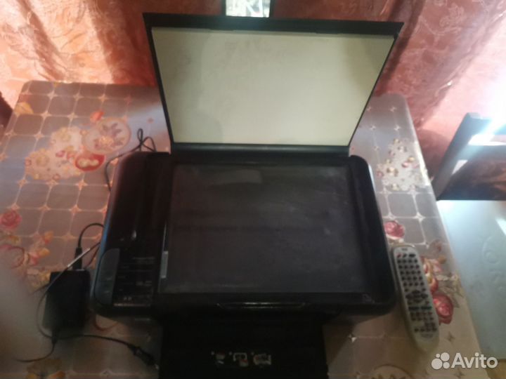 Цветной струйный принтер