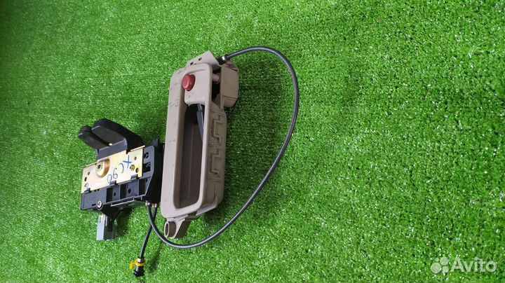 Замок багажника Volvo Xc90