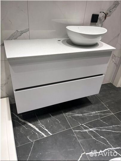 Угловая столешница из камня