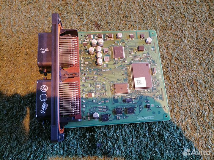 Блок управления двигателем Z6 279721-5610 Mazda Ax