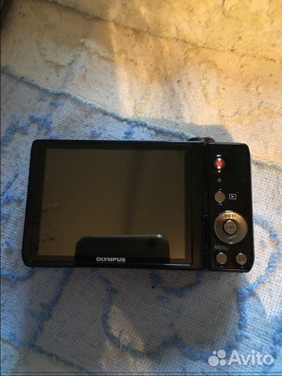 Цифровой фотоаппарат. olympus