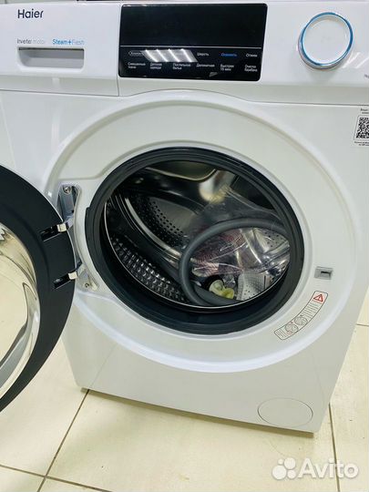 Стиральная машина узкая Haier HW70-BP12969A