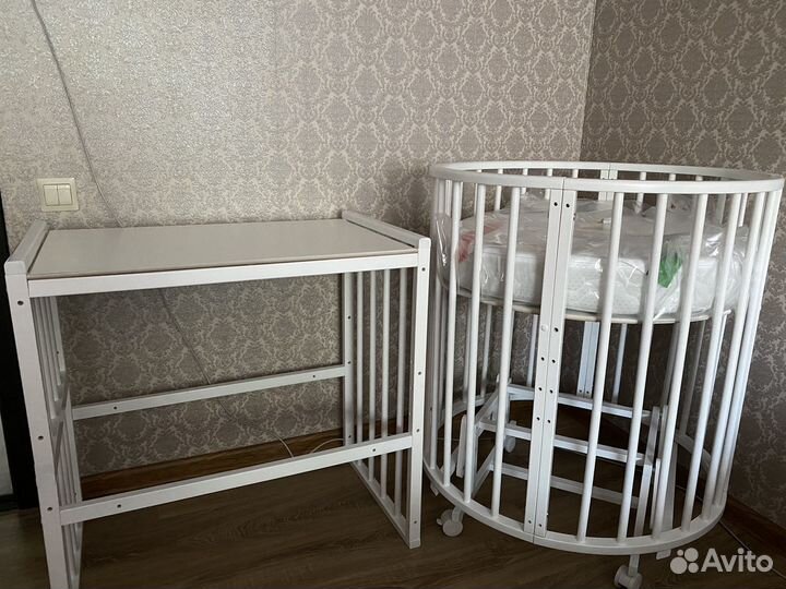 Кроватка трансформер с маятником