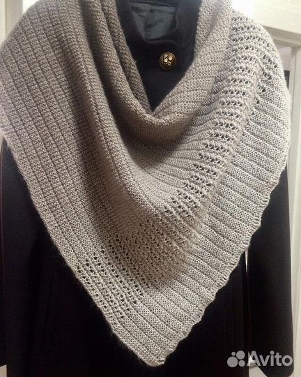 Бактус ручная работа, треугольный платок