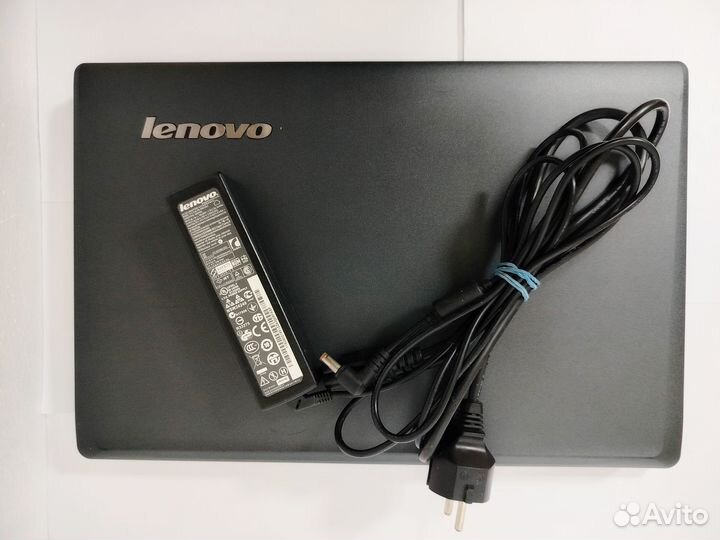 Lenovo Intel i3-m350/4/HDD250/int/Win10/15.6