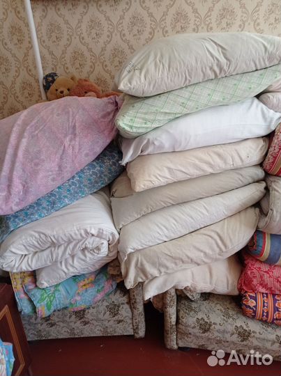 Подушки перо пуховые, матрасы, одеяла СССР