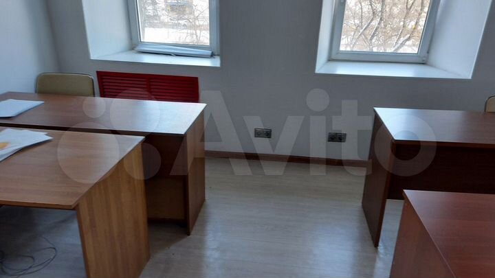 Здание, 330 м²