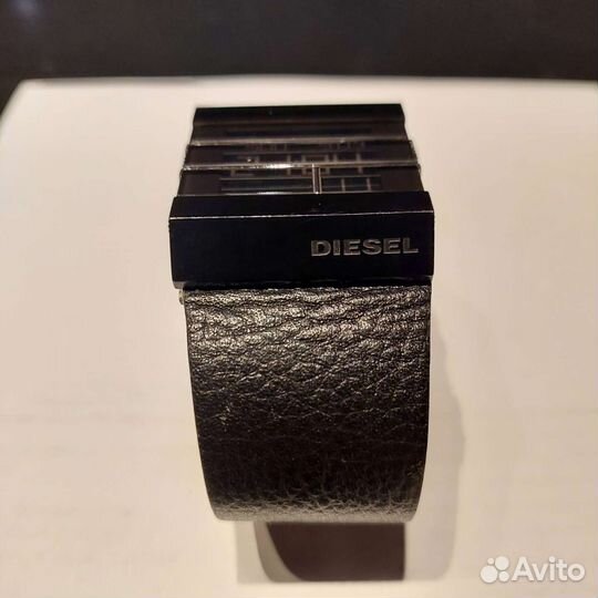 Часы diesel