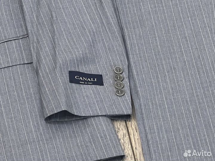 Шерстяной костюм Canali оригинал