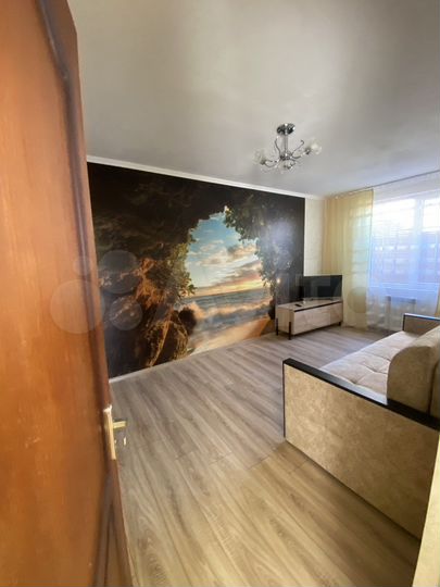 Комната 57 м², 1/2 эт.