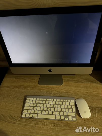 Моноблок apple iMac 21,5 2010