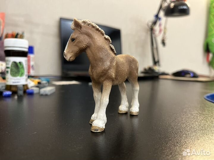 Лошадка schleich