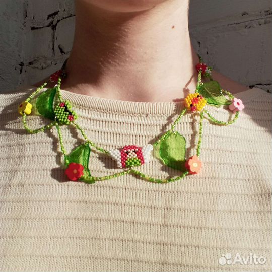Ожерелье из бисера 