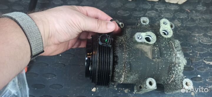 Электромагнитная муфта кондиционера Kia Rio III