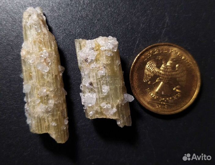 Аквамарин гелиодор волосы Венеры петерсит