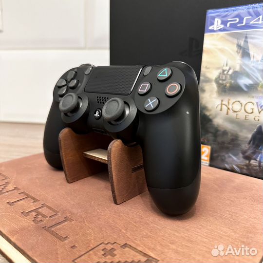 Sony PS4 Slim +Hogwarts Legacy +2 Джойстика