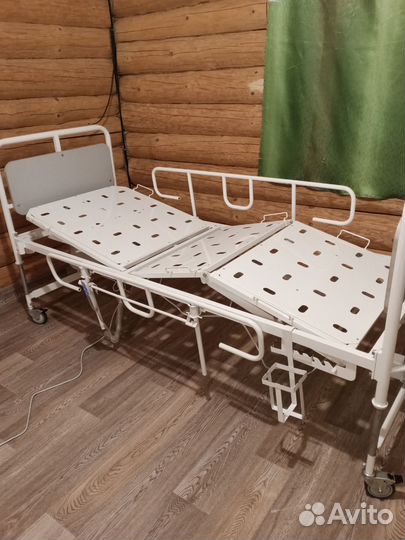 Медицинская кровать с электроприводом