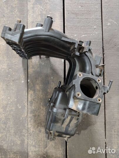 Впускной коллектор Mitsubishi Carisma 4g93