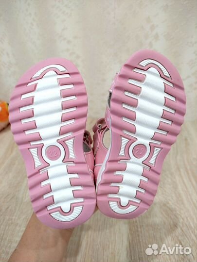 Сандали для девочки 22 размер