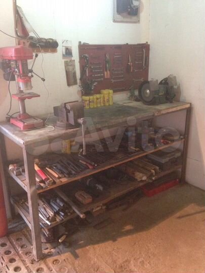 Гараж, > 30 м²