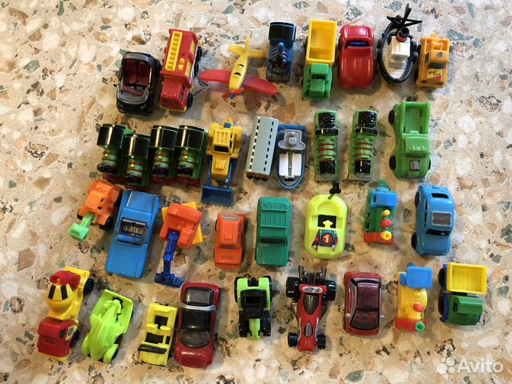 Машинки,транспорт из киндер сюрпризов