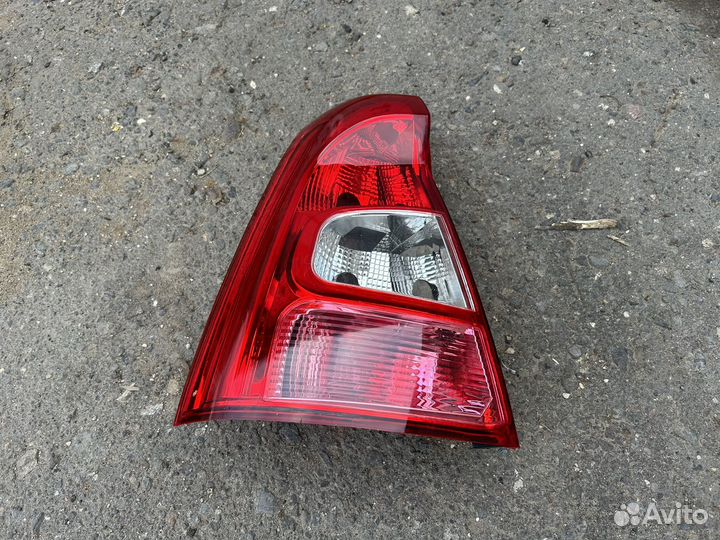 Фонарь задний левый Renault Logan 1 (08-16)