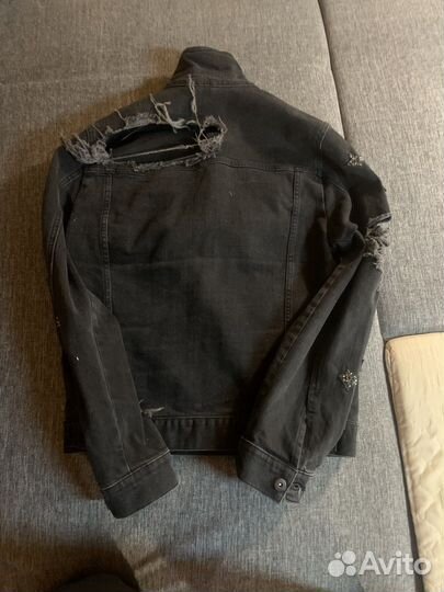 Джинсовая куртка