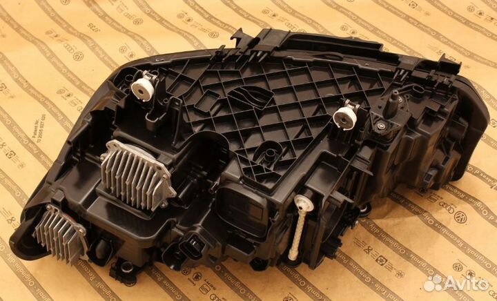 BMW 6 GT G32 рест. LCI 21+ фара laser правая