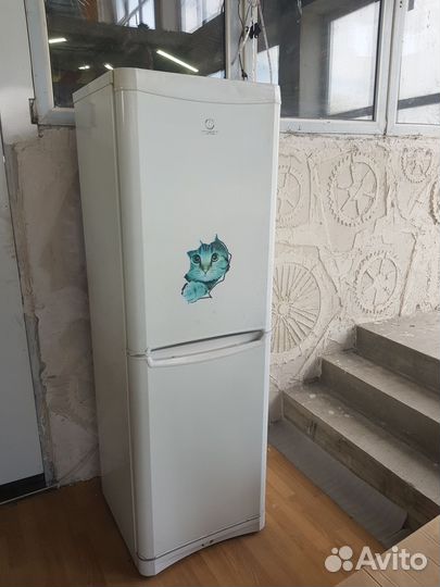 Холодильник 2х камерный нофрост Индезит