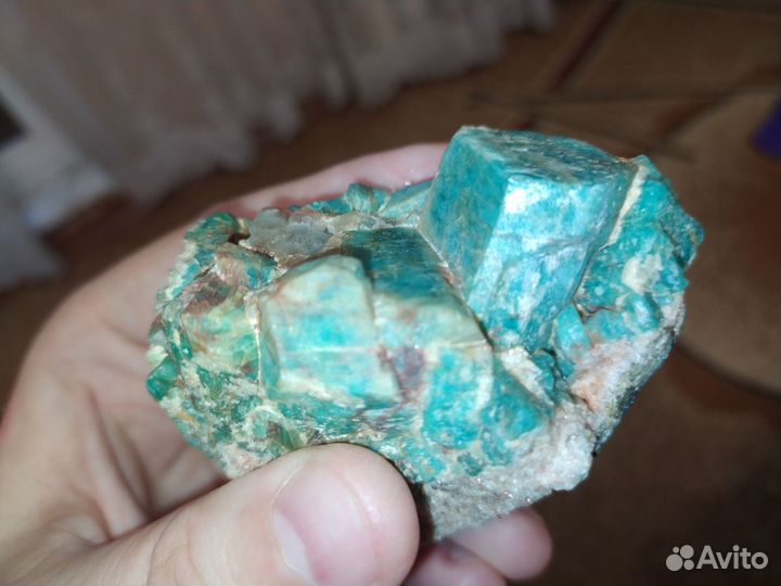 Кристаллы амазонита