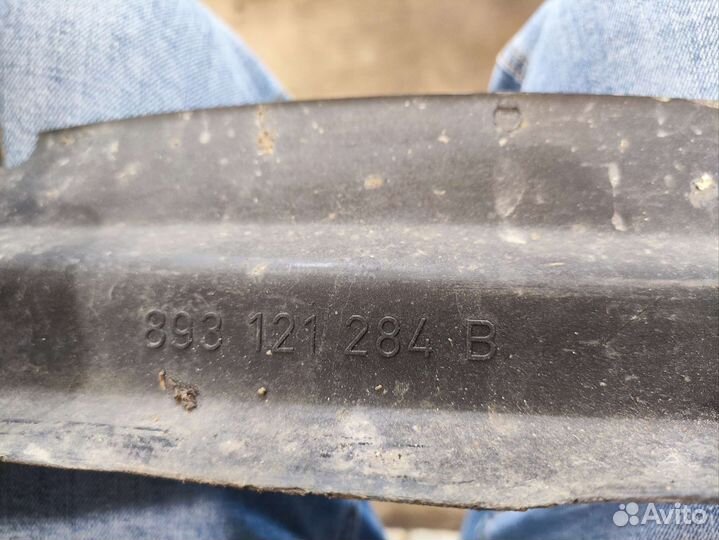 Воздухозаборник радиатора ауди 80 б3