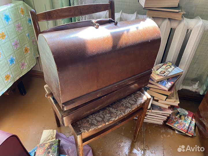 Швейная машина