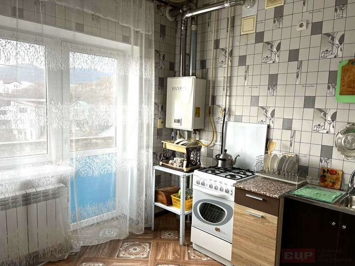 2-к. квартира, 48,8 м², 3/3 эт.