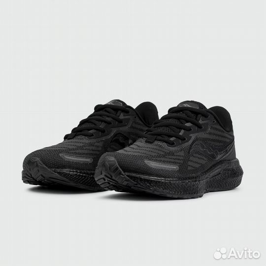 Saucony Triumph 19 Triple Black